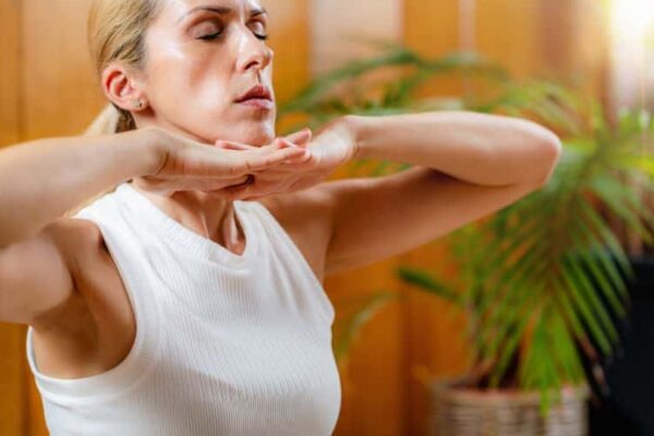 200 Throat Chakra Affirmations for Self-Expression