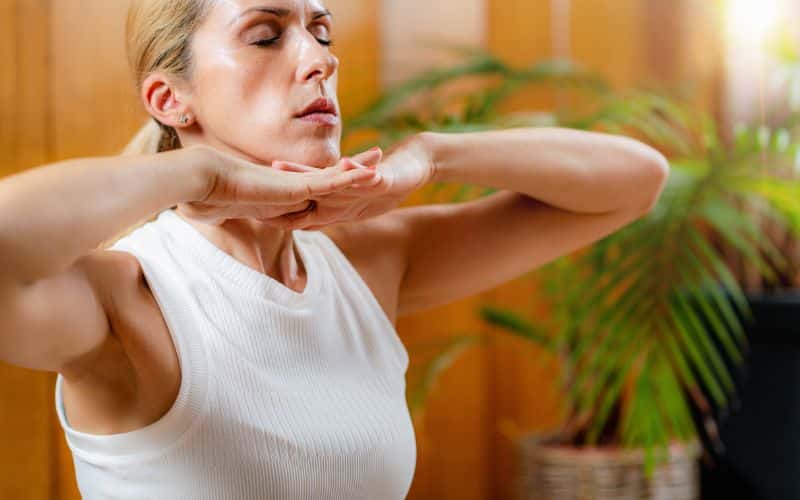 200 Throat Chakra Affirmations for Self-Expression