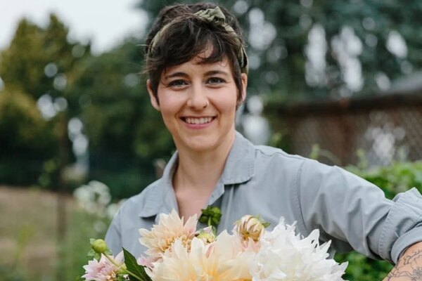 Supporting Foster Families with Flowers — Growing Kindness Project